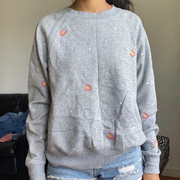 Old Navy Crewneck Sweatshirt - Picture 2 of 4